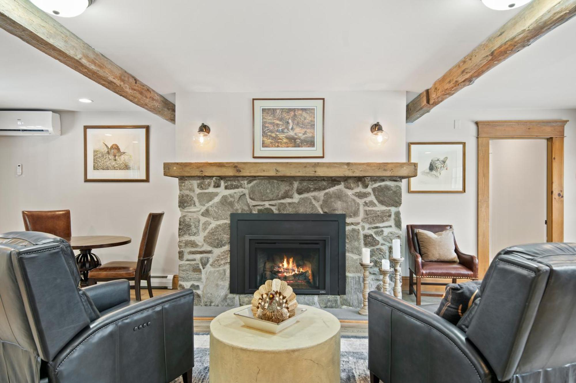 Brook Bound Inn Уилмингтон Экстерьер фото